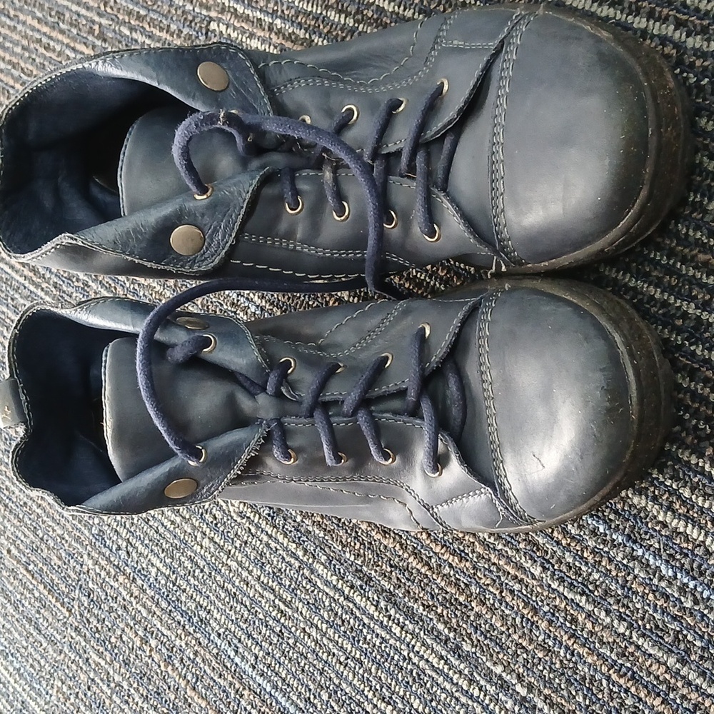 V-Italia Kiki 1041 Blue Mano Genuine Leather- Leather Lined Size 39 MSRP $132 - Picture 2 of 6